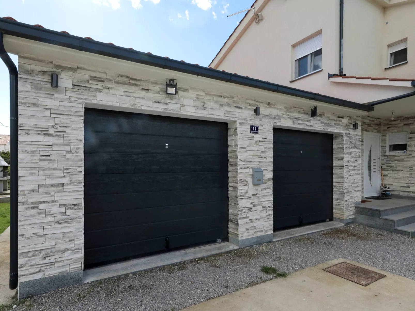 Apartman Matic-Buiten