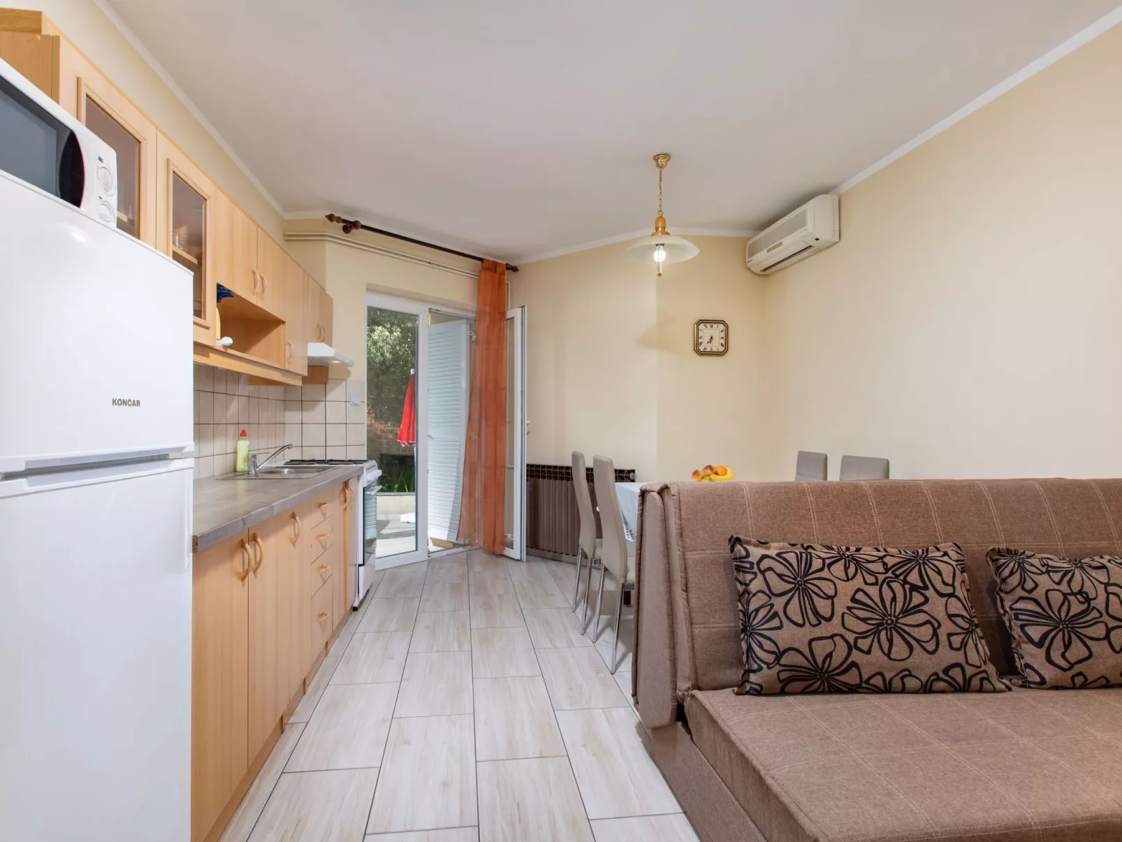 Schöne Wohnung "Apartman Mira 2"-Image-tags.info