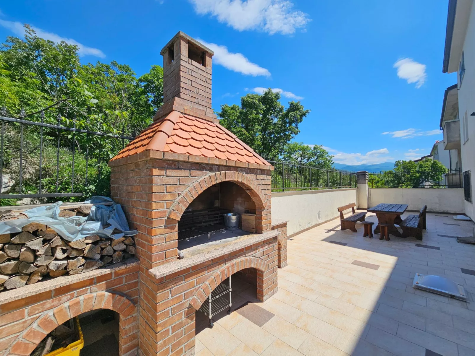 Wohnung für 6 Personen mit Meerblick-Buiten