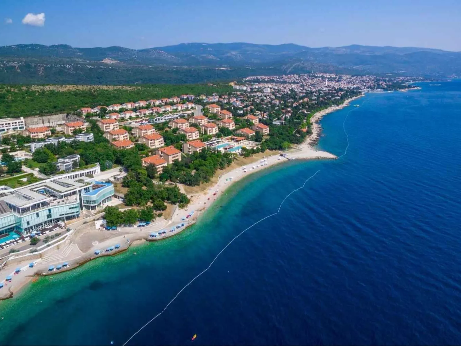 Wohnung mit Balkon mit Meerblick-Buiten