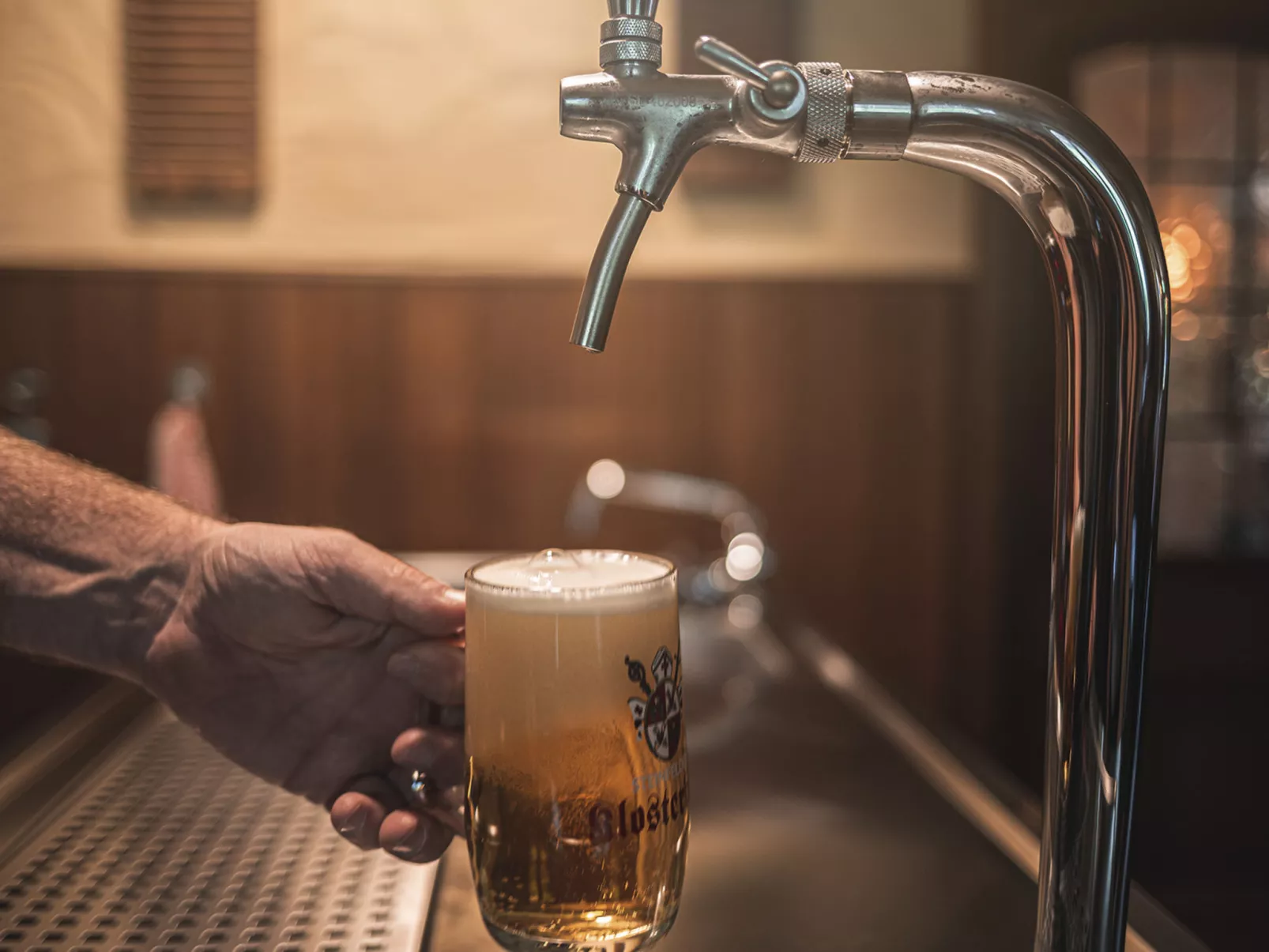 Haus für 22 Personen mit Außensauna und HotTub-Buiten