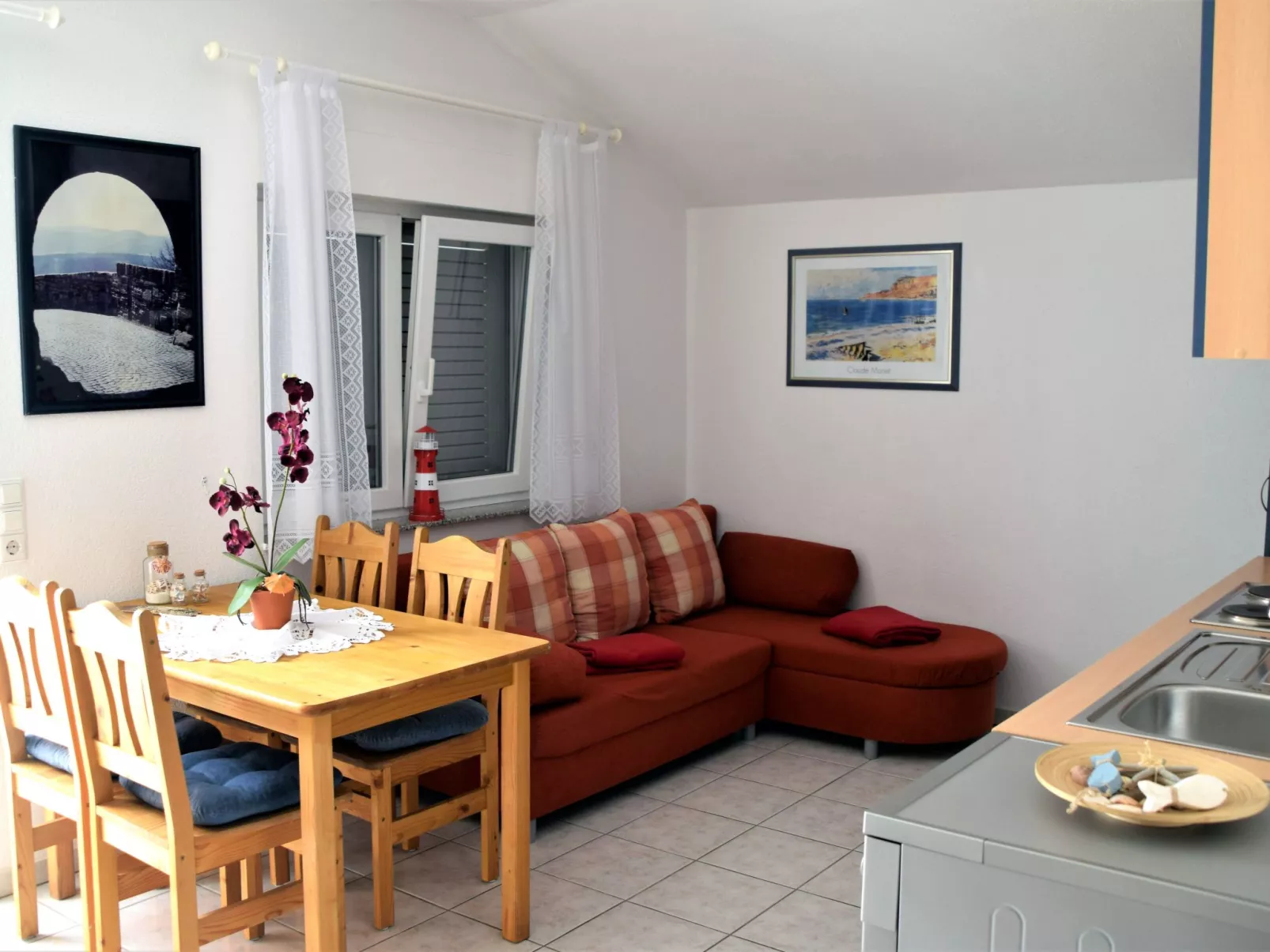 Für vier Personen mit Balkon im ersten Obergeschoss gelegen-Binnen