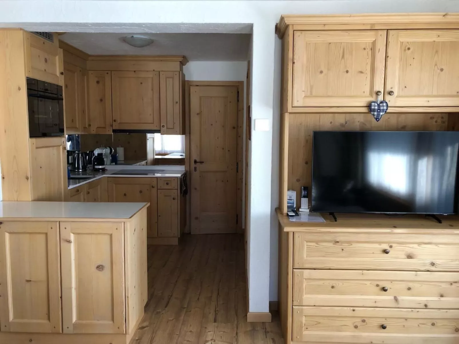 Sur Via-Image-tags.info