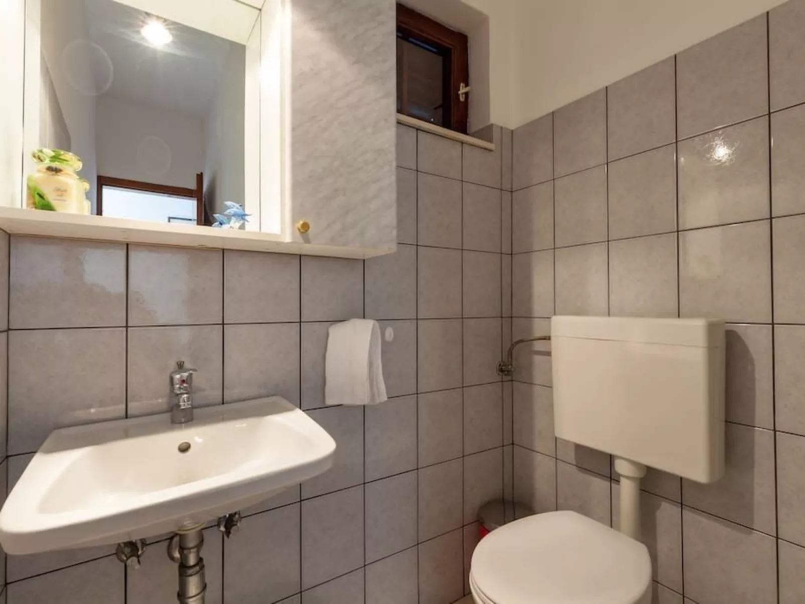 Privatwohnung mit Jacuzzi und Schwimmbad-Binnen