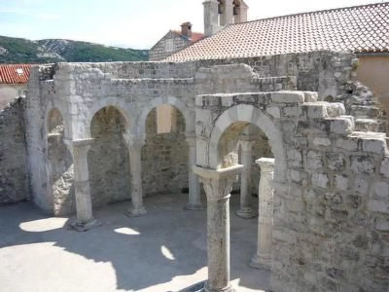 Jadro Apartments in Barbat mit Grill und Whirlpool-Image-tags.info