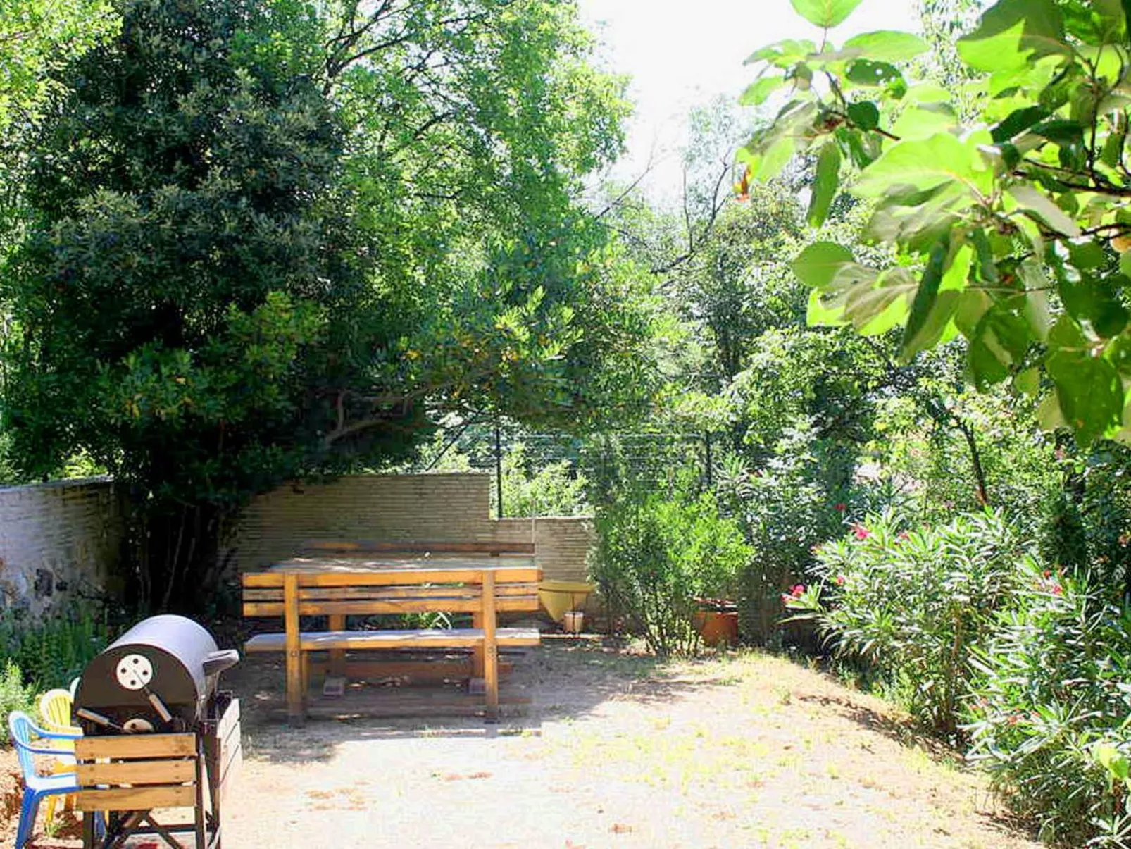 Haus La Dostana-Buiten