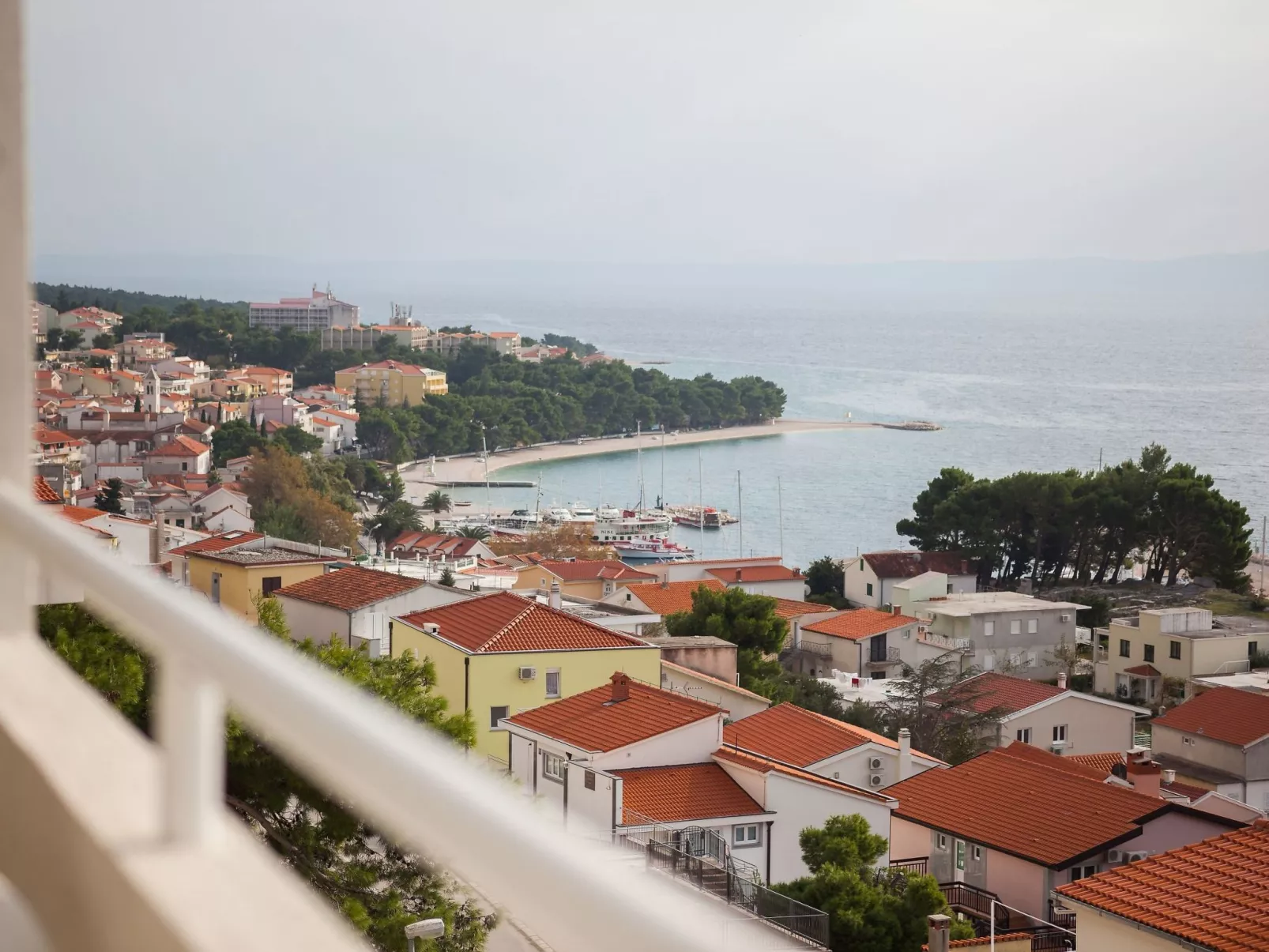 Wohnung mit Blick auf das Wasser-Buiten