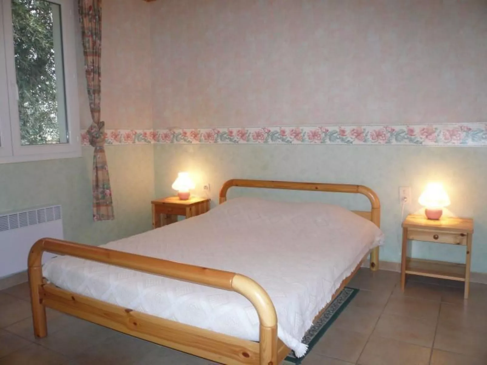 Schönes Ferienhaus mit eigenem Pool-Image-tags.info