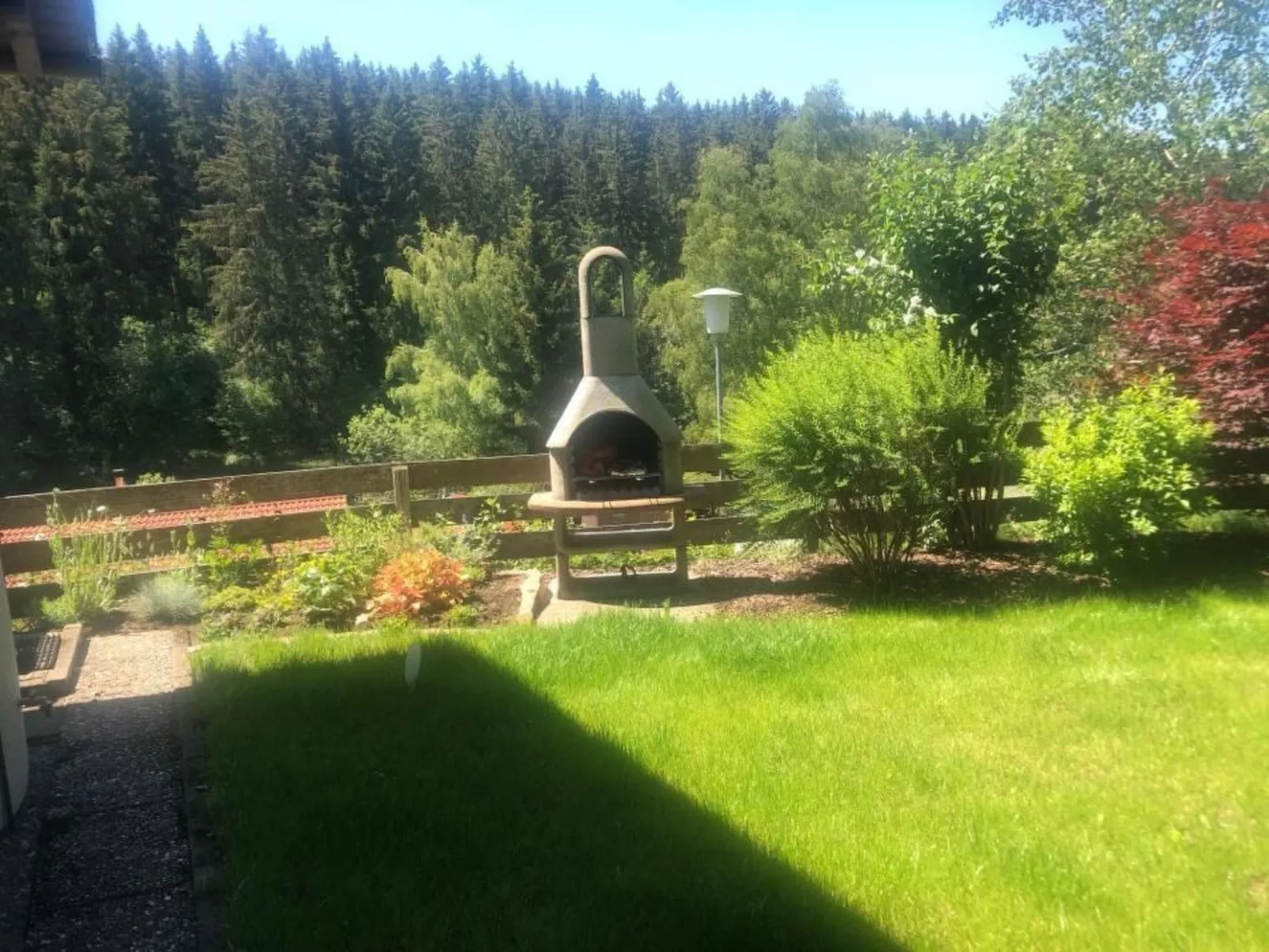 Schwarzwaldhäuschen-Buiten