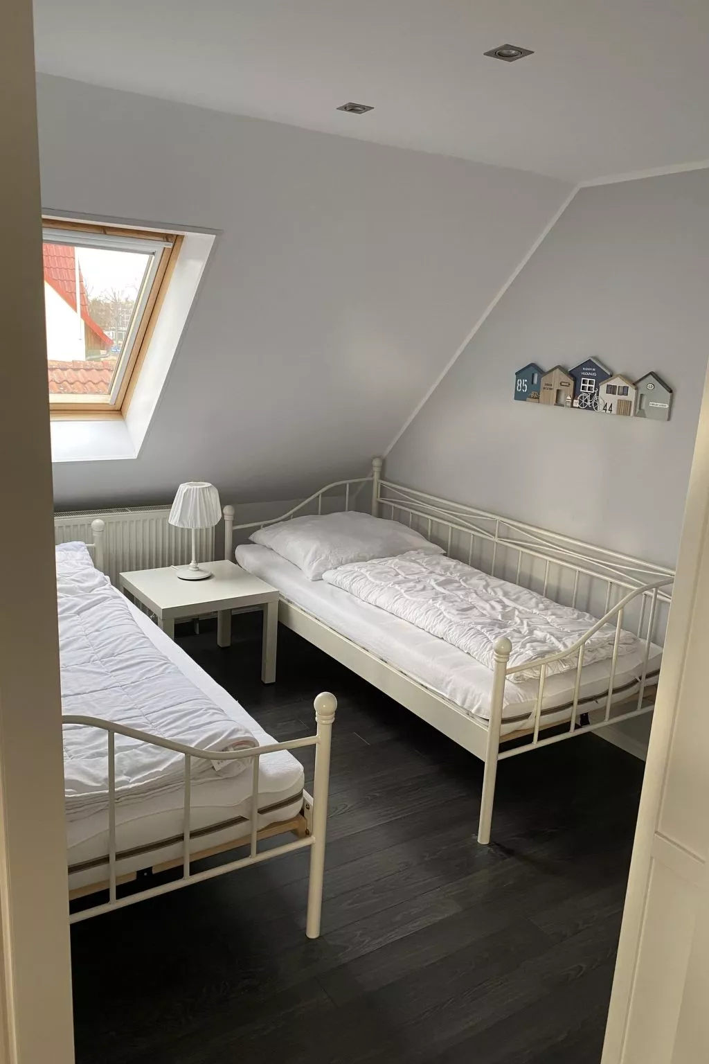 In ruhiger Lage mit großem Balkon-Binnen