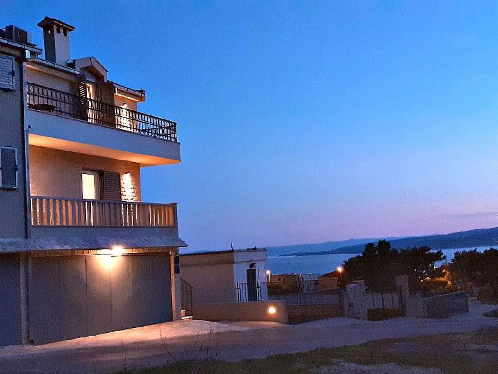 Appartement in Baška Voda-Buiten