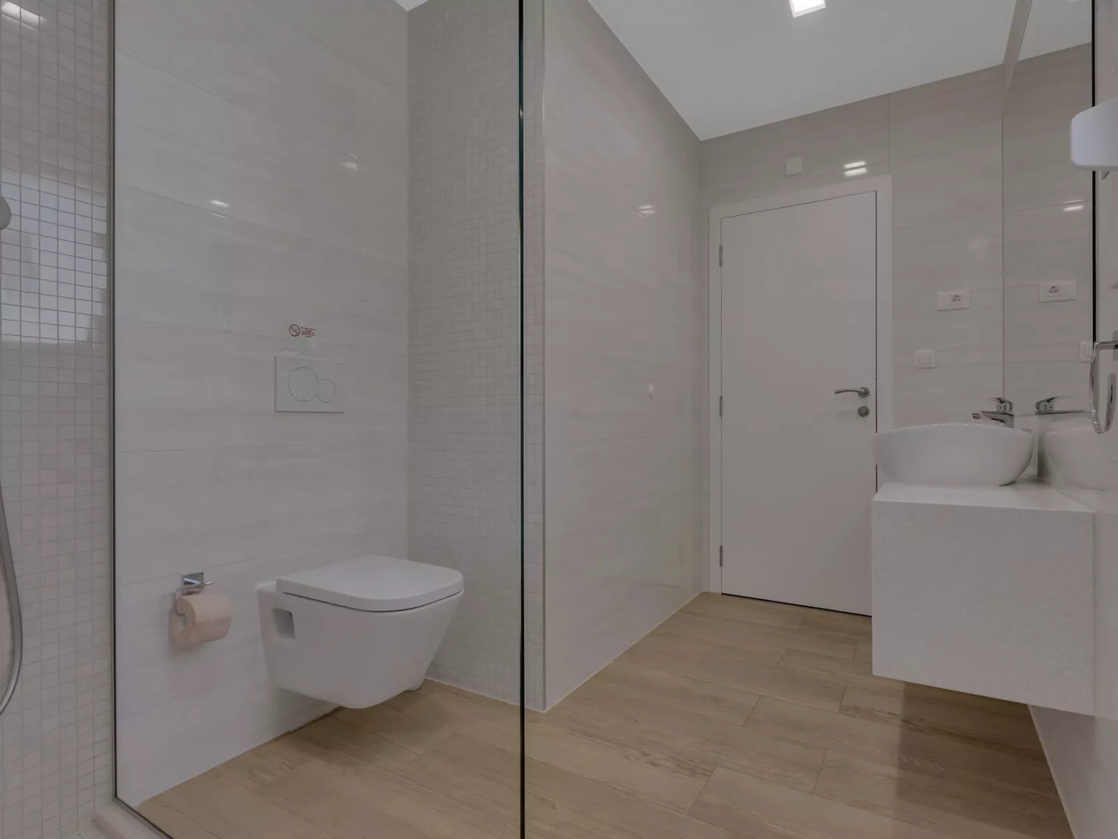 Mit Privatpool für 8 Personen  + 2 Kinder ca. 450 m&sup2; in Bast, Dalmatien (G-Binnen