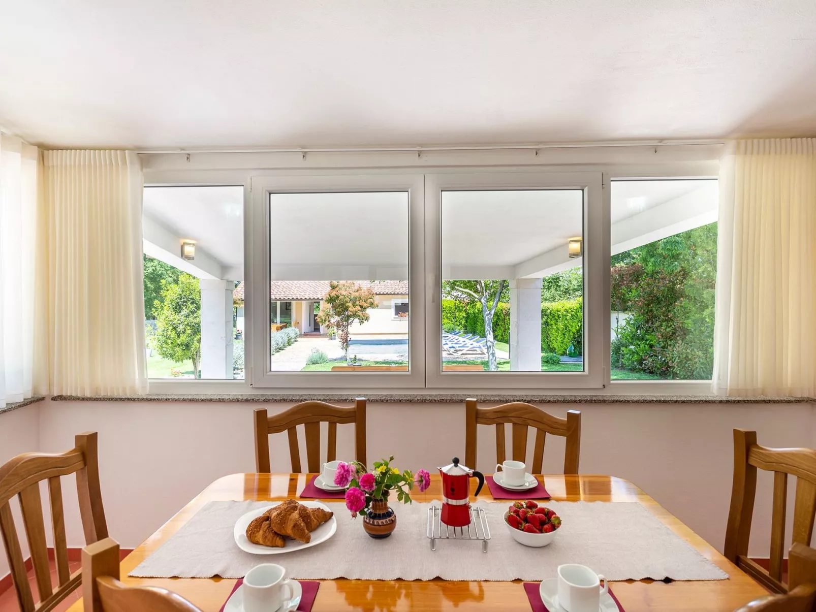 Ferienvilla Darko mit Schwimmbad-Binnen