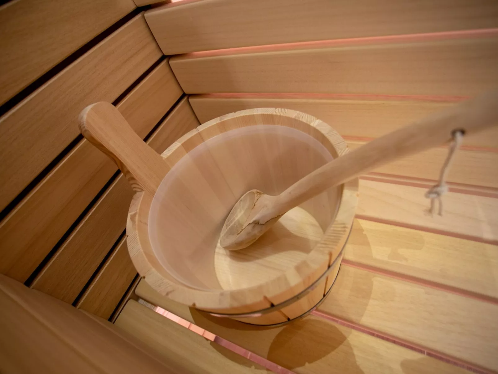 Für 12 Personen ca. 180 m&sup2; in Jesenice, Dalmatien (Gespanschaft Split-Dalm-Binnen