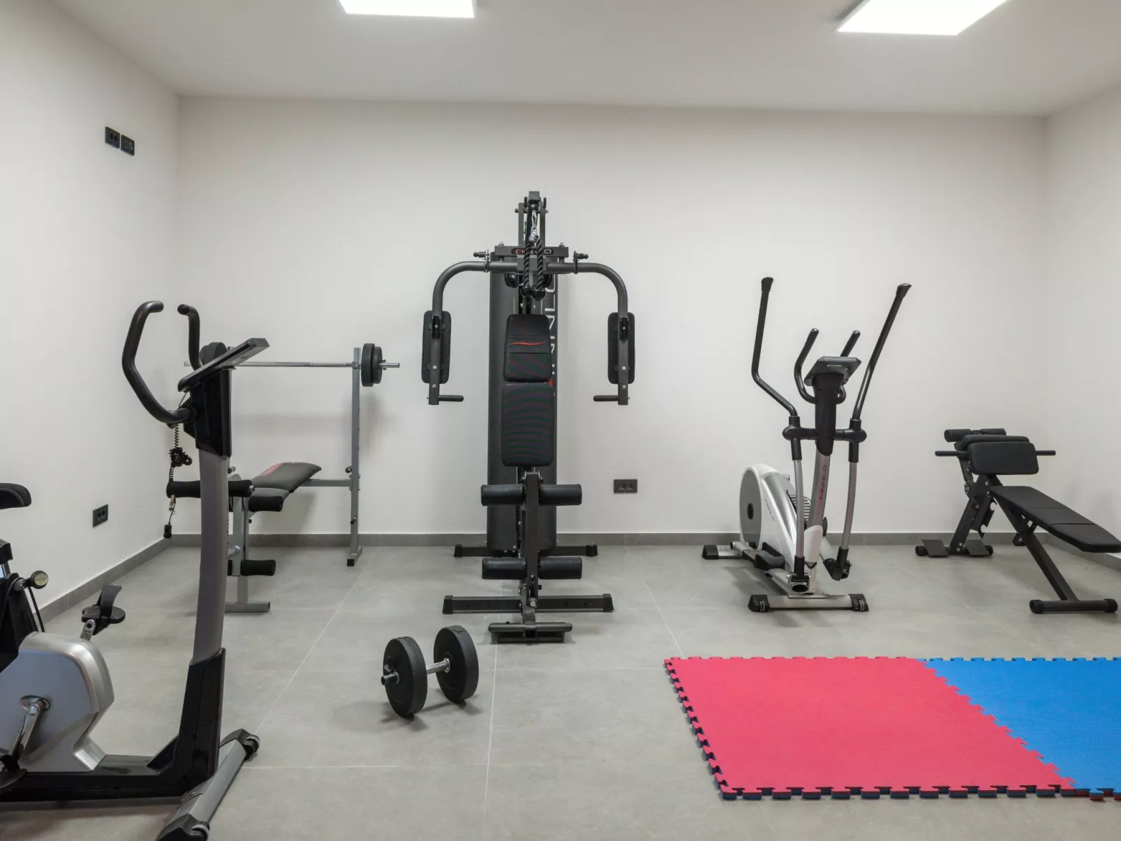 Für 10 Personen in Sria-Binnen