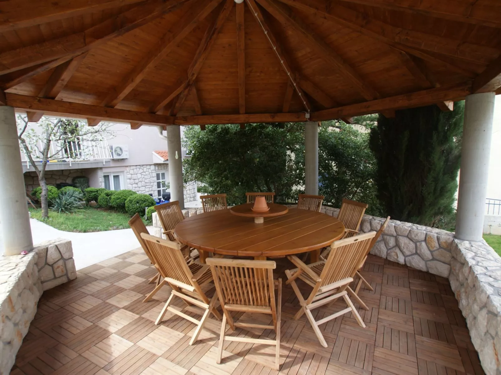 In Selce mit Balkon-Buiten