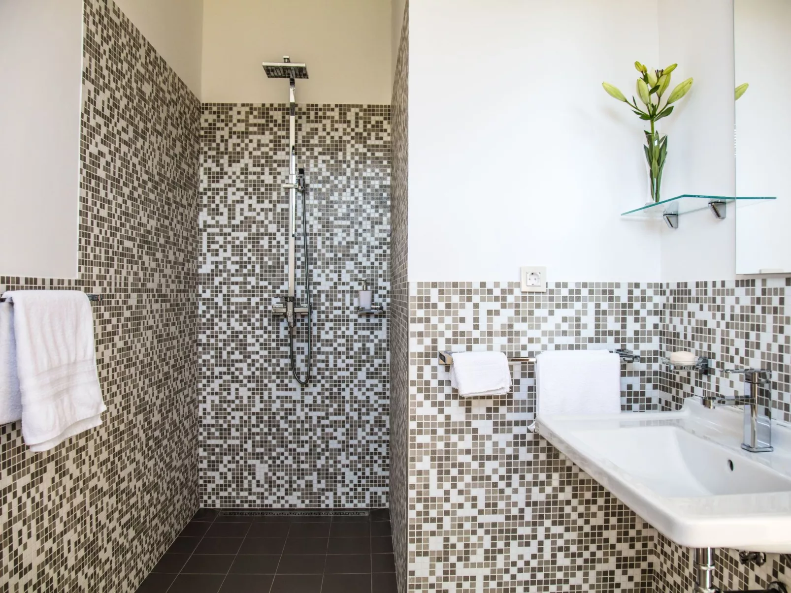 Ferienvilla 'Breg' mit Whirlpool-Binnen