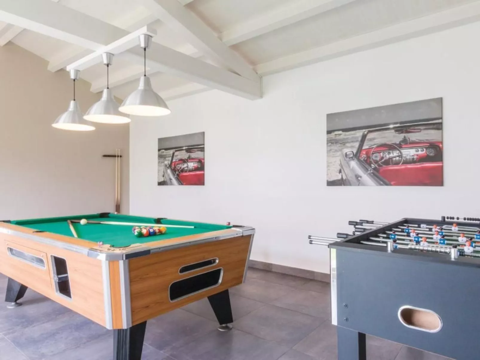 'Villa Oliva' mit privatem Pool-Binnen