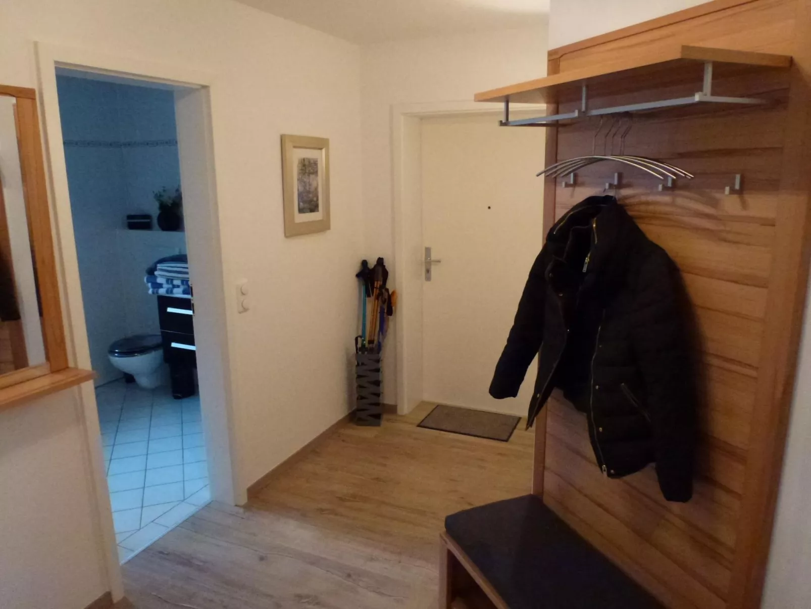 Mit Blick auf die Berge-Binnen