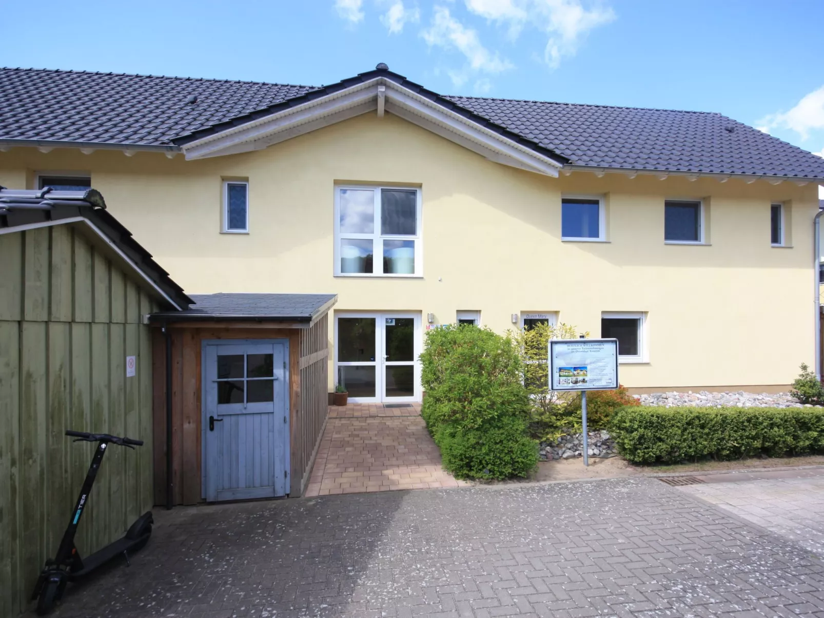Appartement in Koserow mit Grill und Garten-Buiten