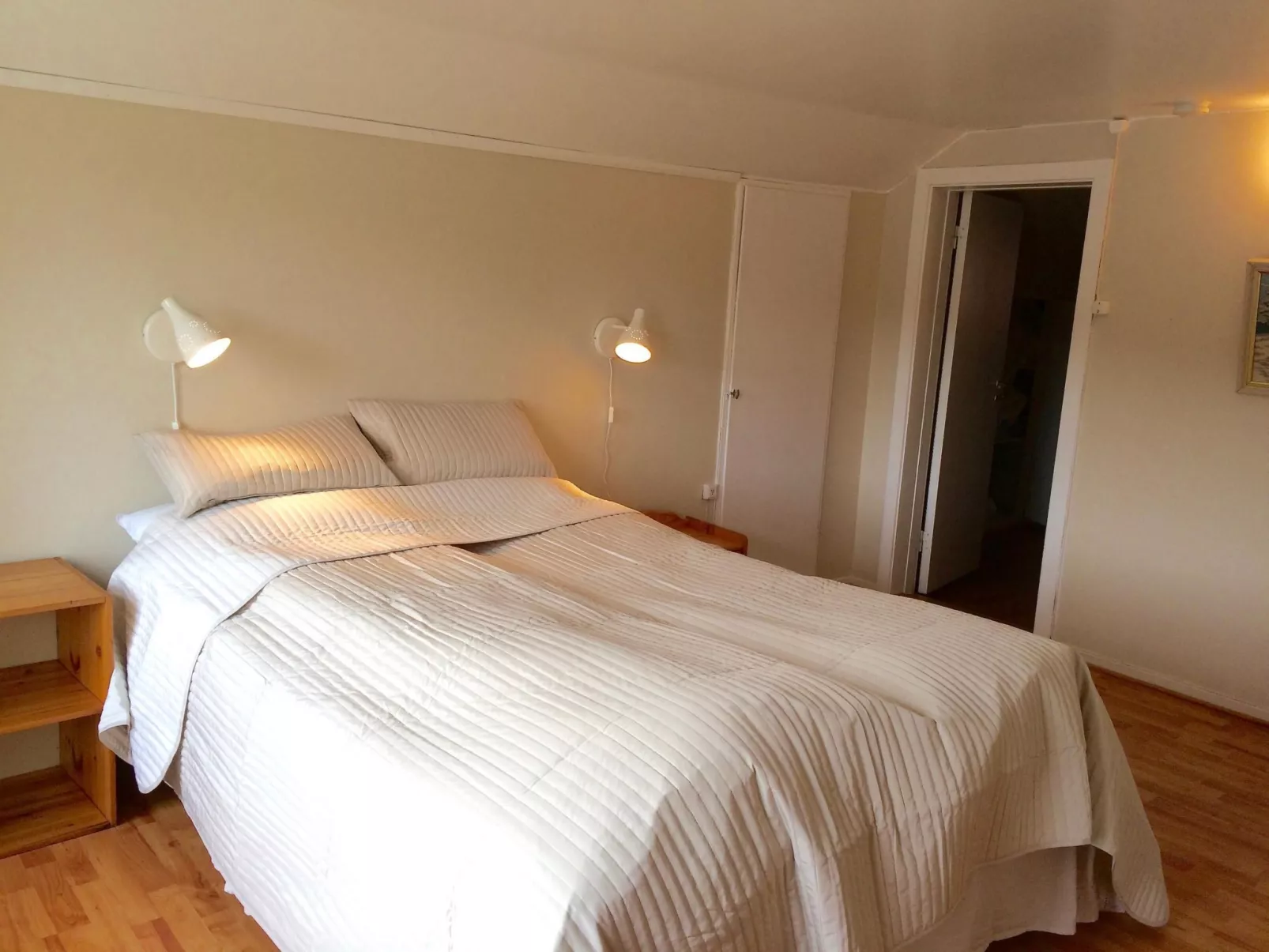 Mit Blick auf das Wasser-Binnen