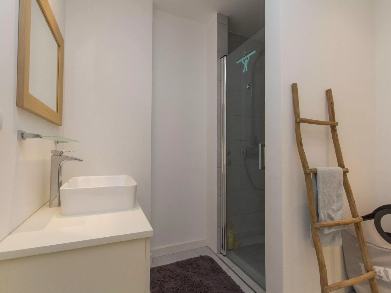 Villa mit Pool-Binnen