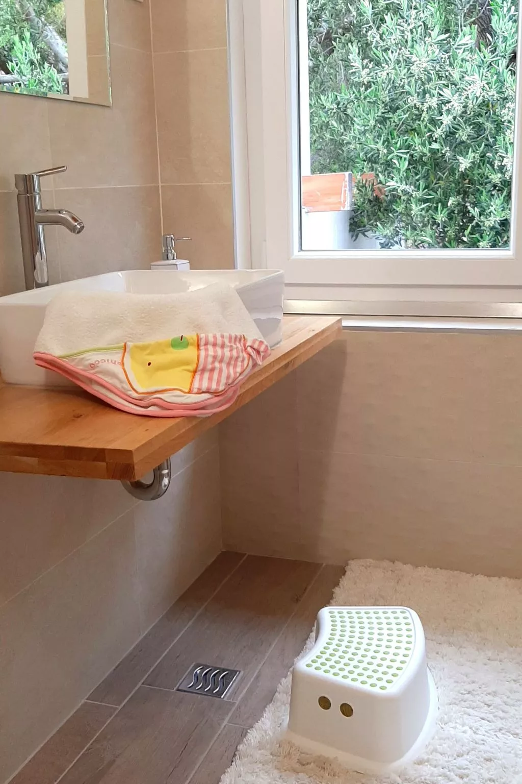 3 Schlafzimmer Villa mit beheiztem Pool und Meerblick-Binnen