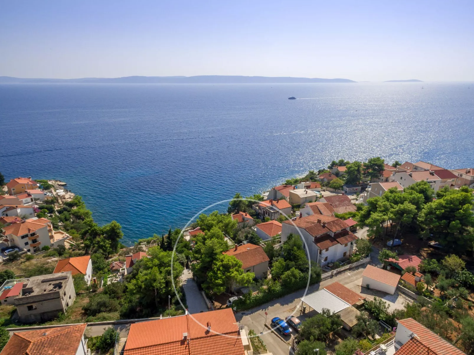 "Barbara" mit Blick auf das Wasser - Buiten