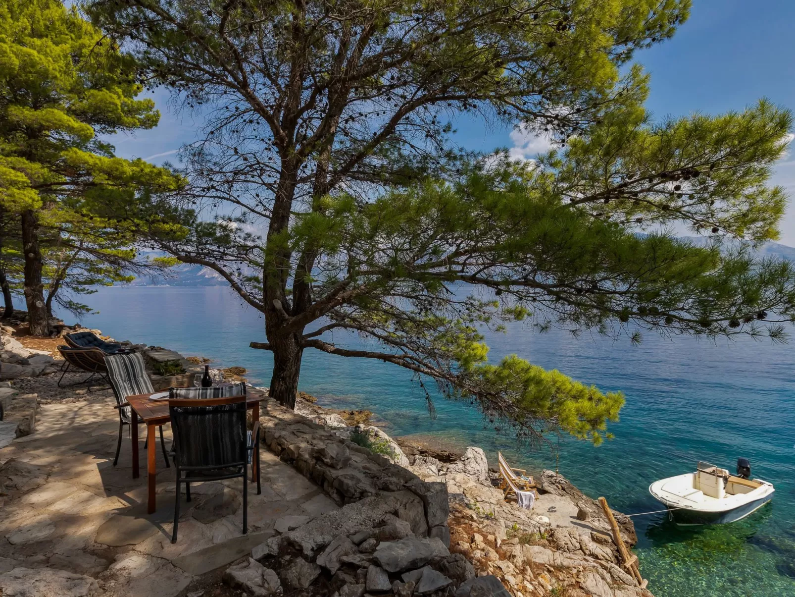 Haus in Općina Sućuraj mit Grill und Terrasse-Buiten