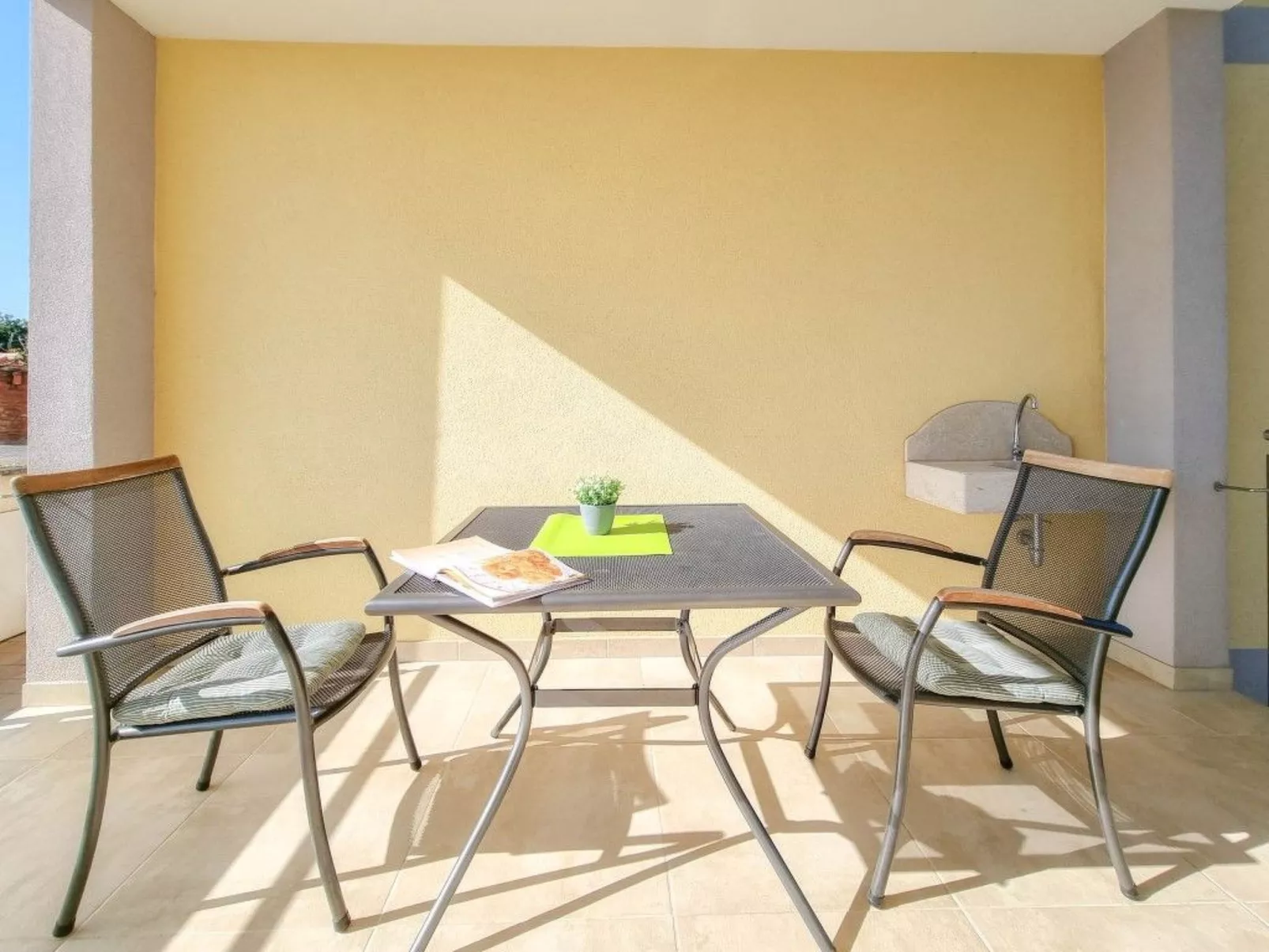 Gemütliches Studioappartement Silos Oliva-Image-tags.info