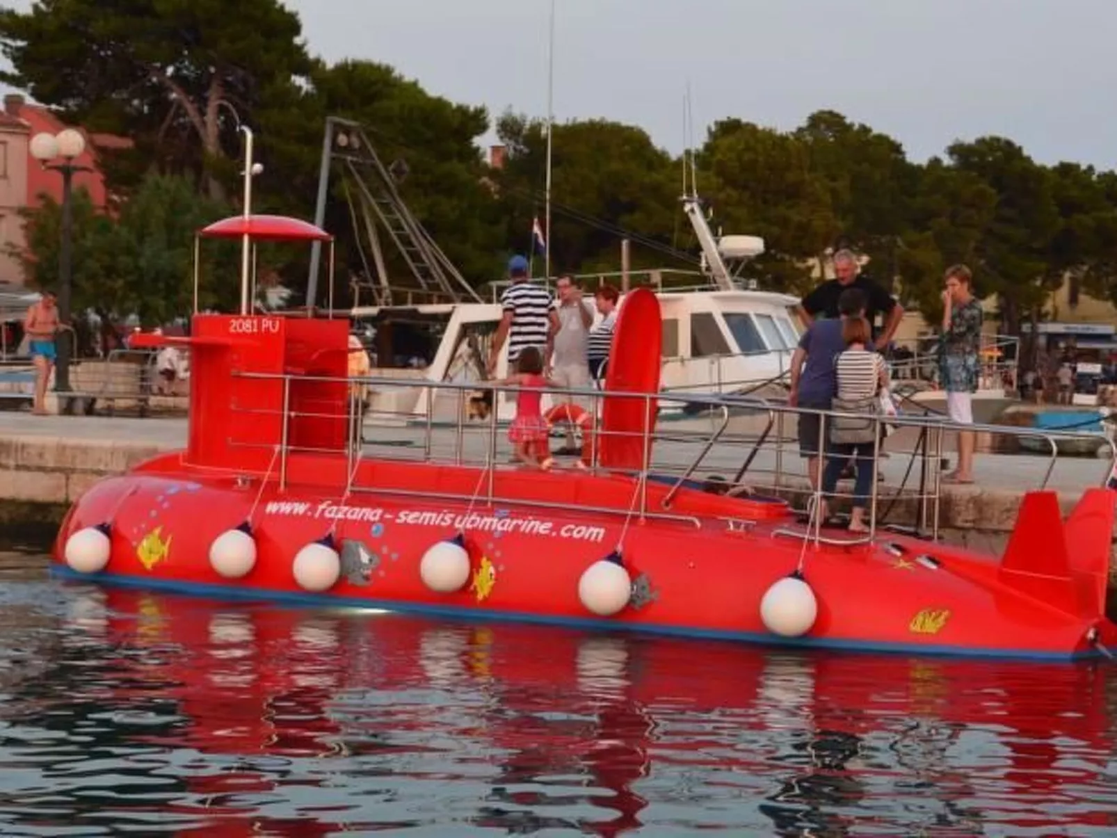 Wohnung in Fazana mit Garten, Grill und Terrasse-Buiten