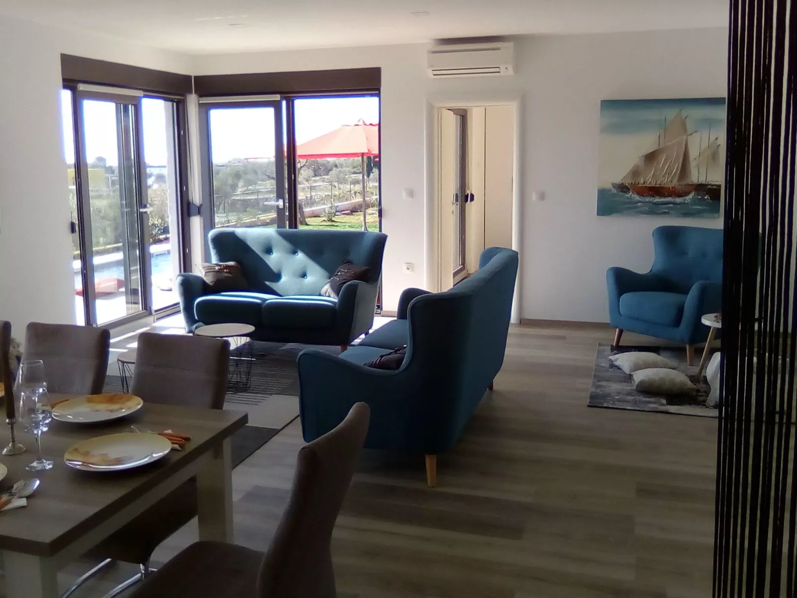 Neue New Villa Lana 40m2 Schwimmbad, Sauna, Whirlpool-Binnen