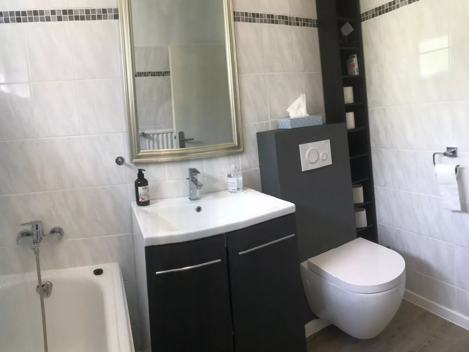 Appartement mit eigenem Balkon-Binnen