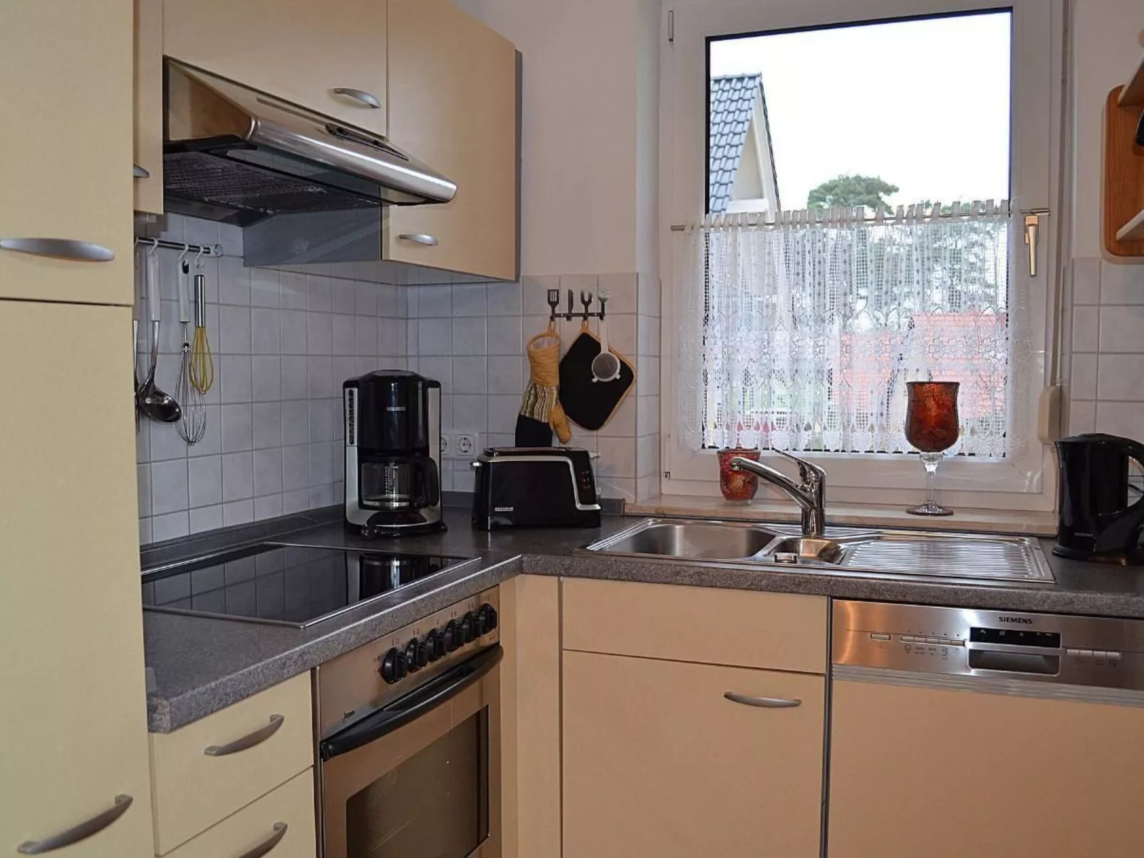 Erdgeschoss-Wohnung-Binnen