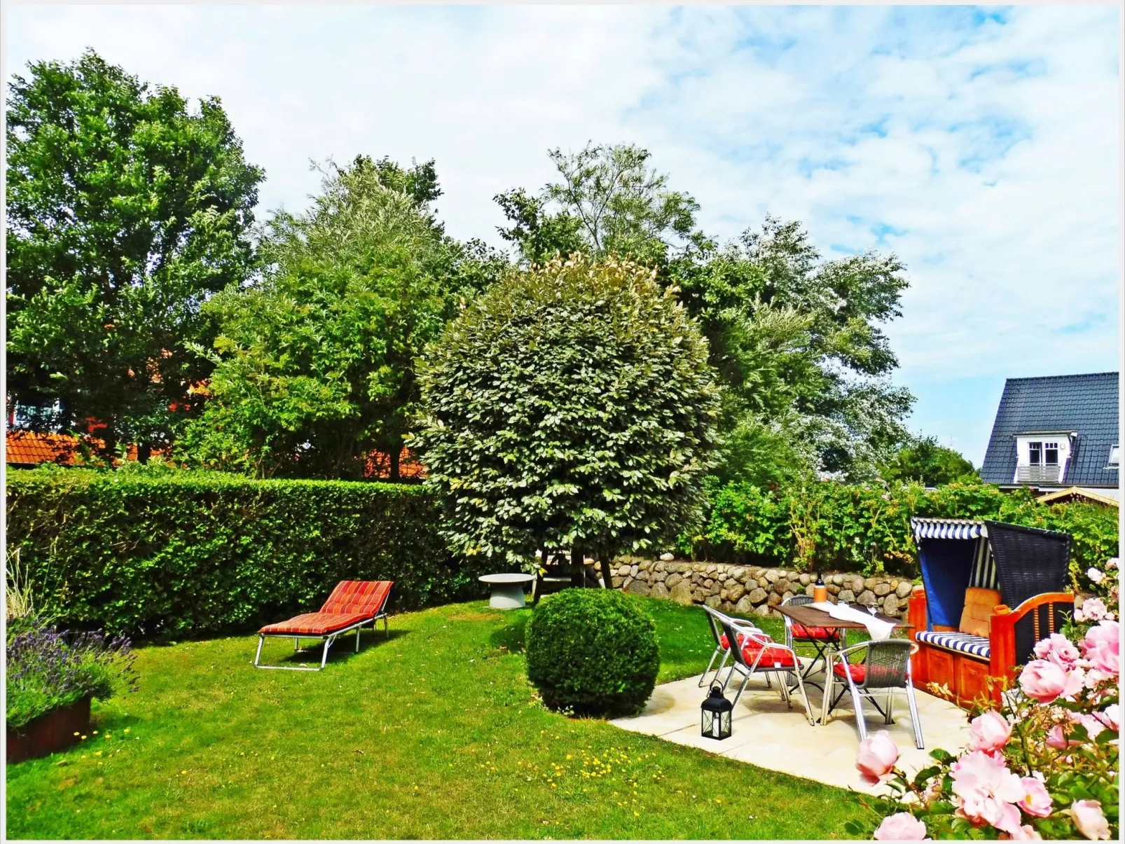 Appartement in Westerland mit Großem Garten-Buiten