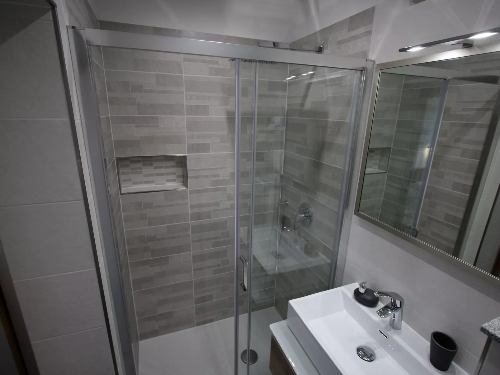 Appartement Deluxe mit Balkon und Meerblick-Binnen