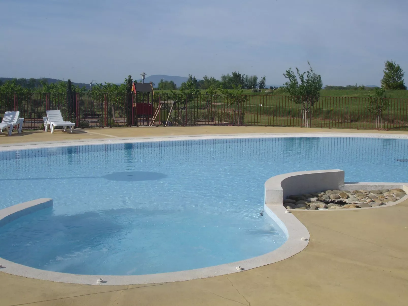 VILLA T3 PMR ZWISCHEN NARBONNE UND CARCASSONNE-Buiten