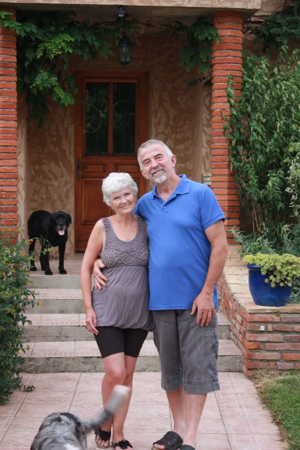 Die Unterkunft für zwei bis sechs Personen, Schwimmbad, Bouleplatz, Spa, Tennis-Buiten