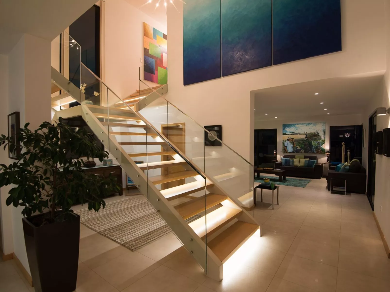 Ferienvilla mit Infinity Pool-Image-tags.info