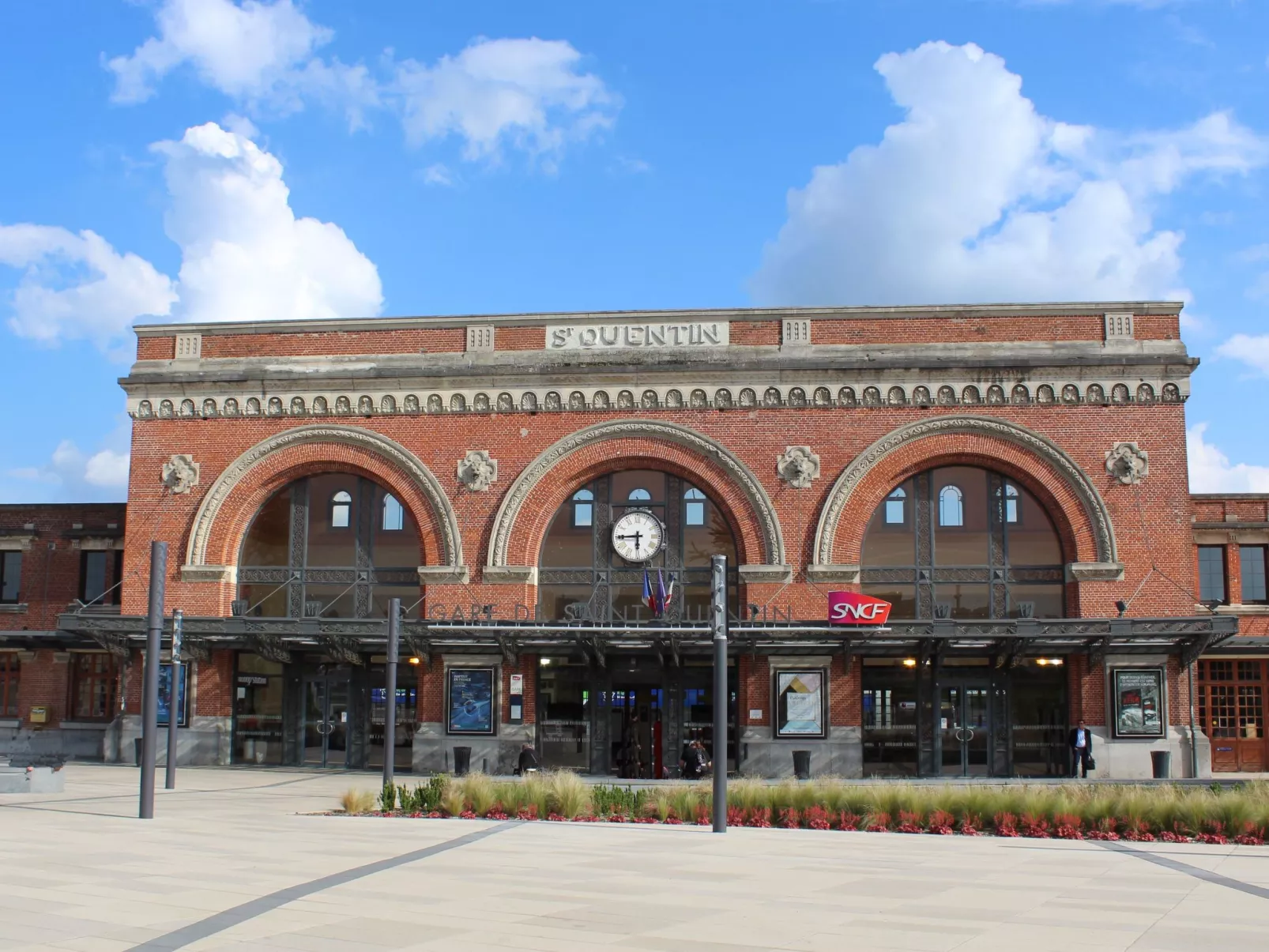 Moderne Duplexwohnung mit Durchgang in der Nähe von SPA-Buiten