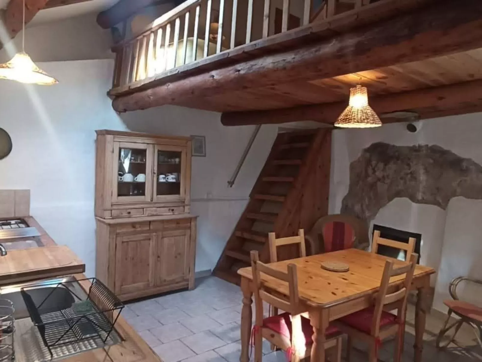 In Sillans-La-Cascade mit Garten-Image-tags.info