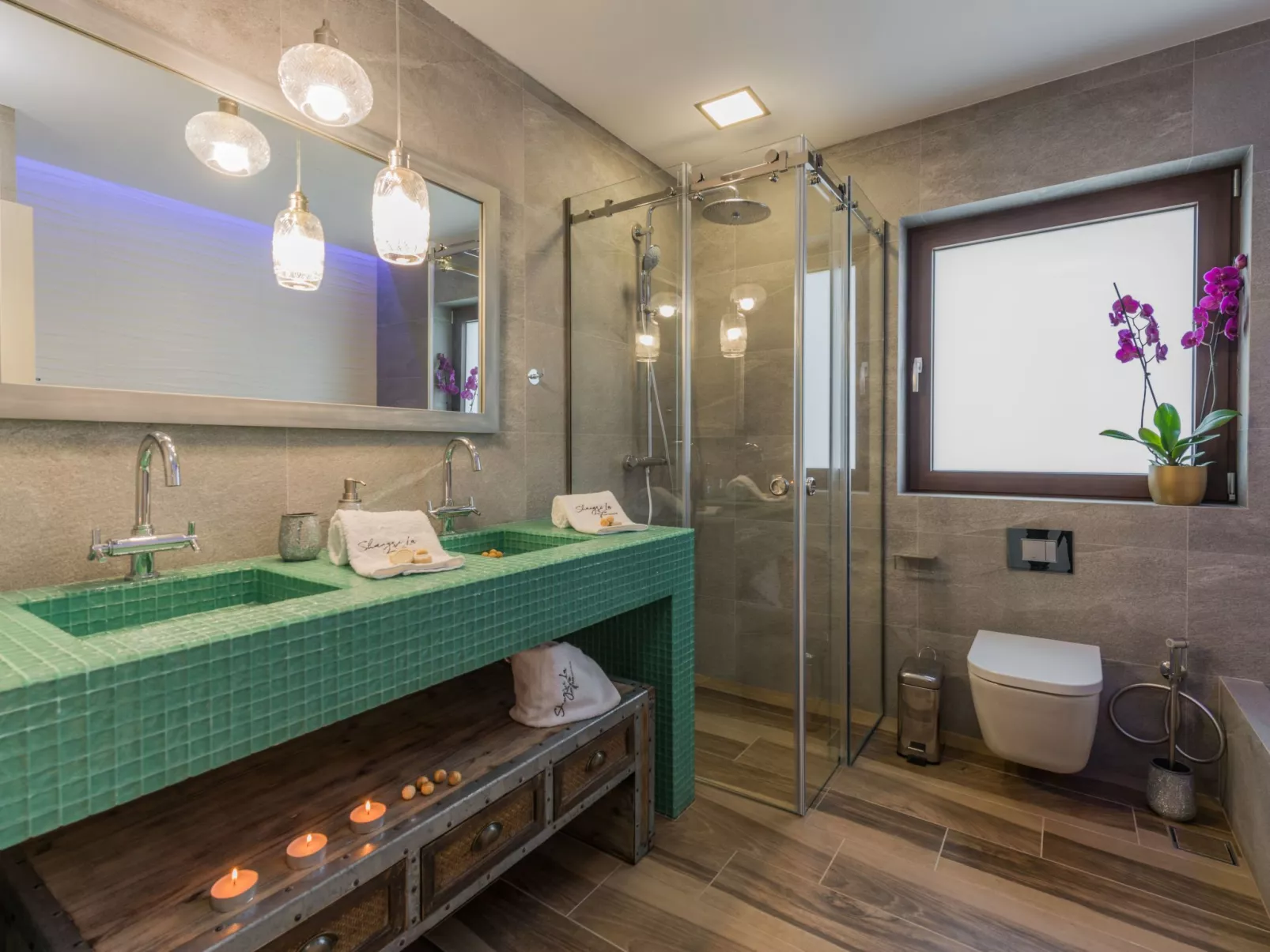 In Arkadii mit Außenpool-Binnen