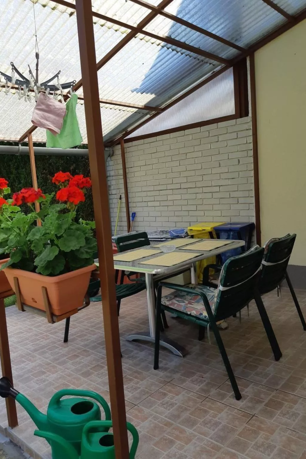 Klimatisiertes Ferienhaus in Bükfürdö mit Garten-Buiten