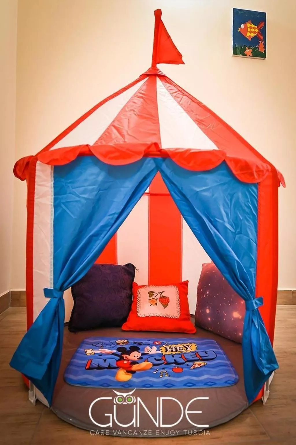 Verne's Haus - La Casa di Verne-Image-tags.info