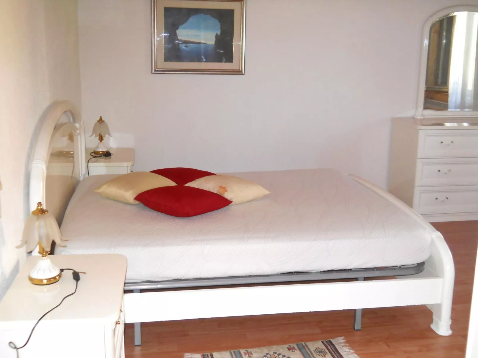 Wohnung mit Privatparkplatz und Panoramablick-Image-tags.info