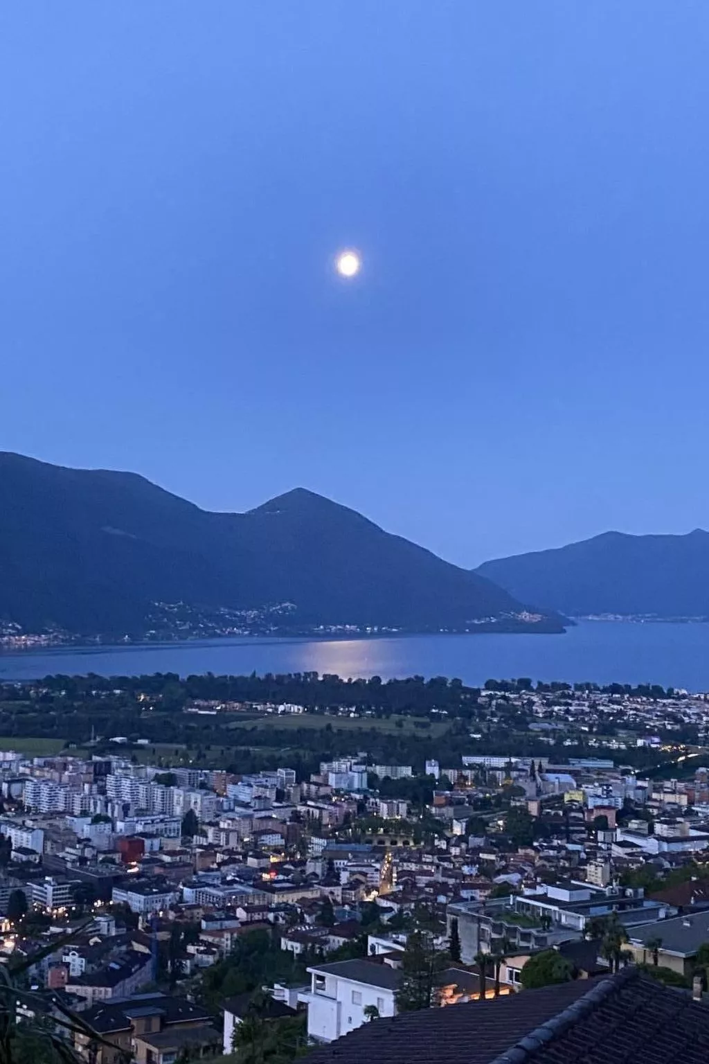 Panoramawohnung Orselina Locarno-Image-tags.info