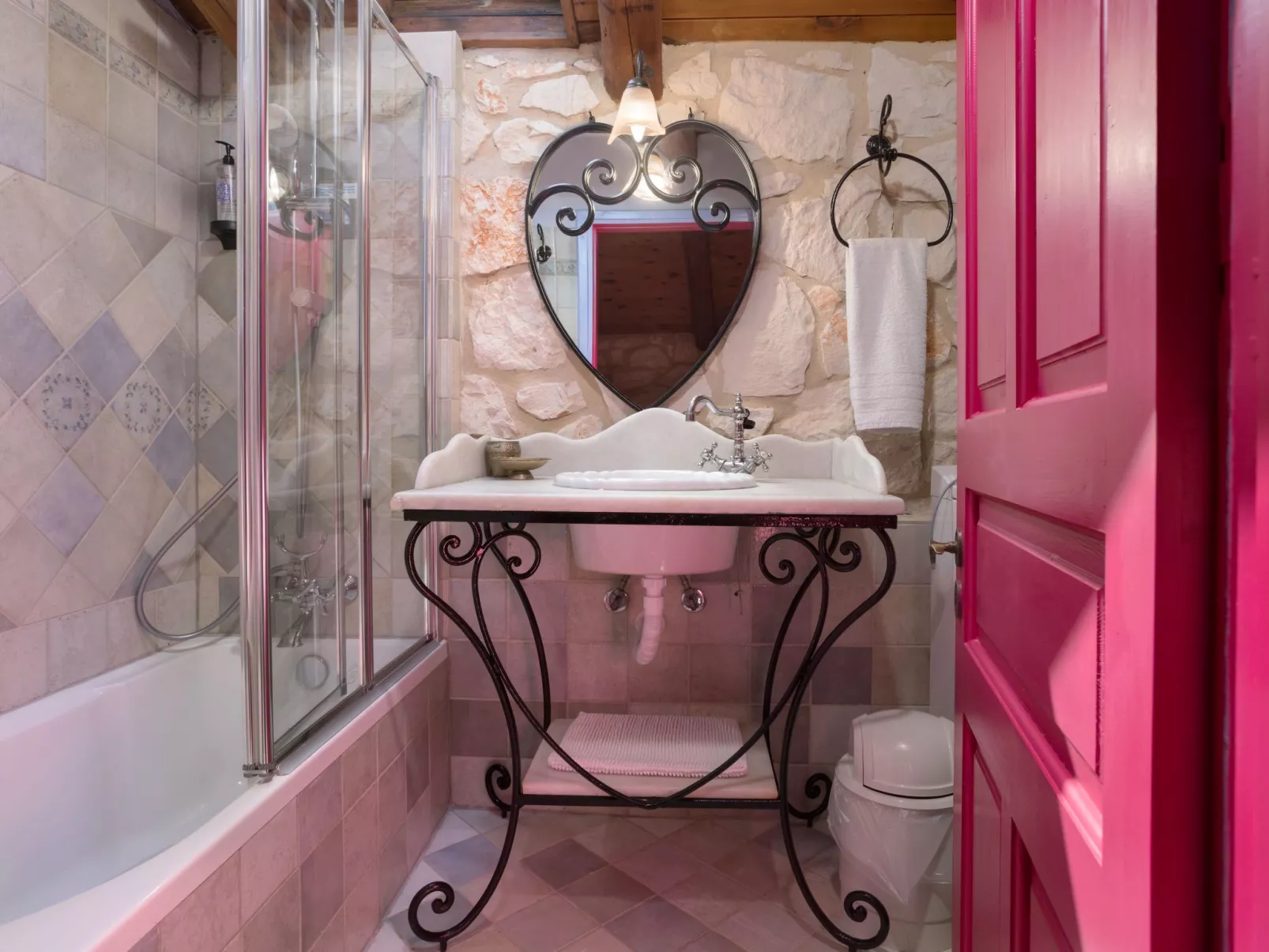 Villa Ariadne mit privatem Pool-Binnen