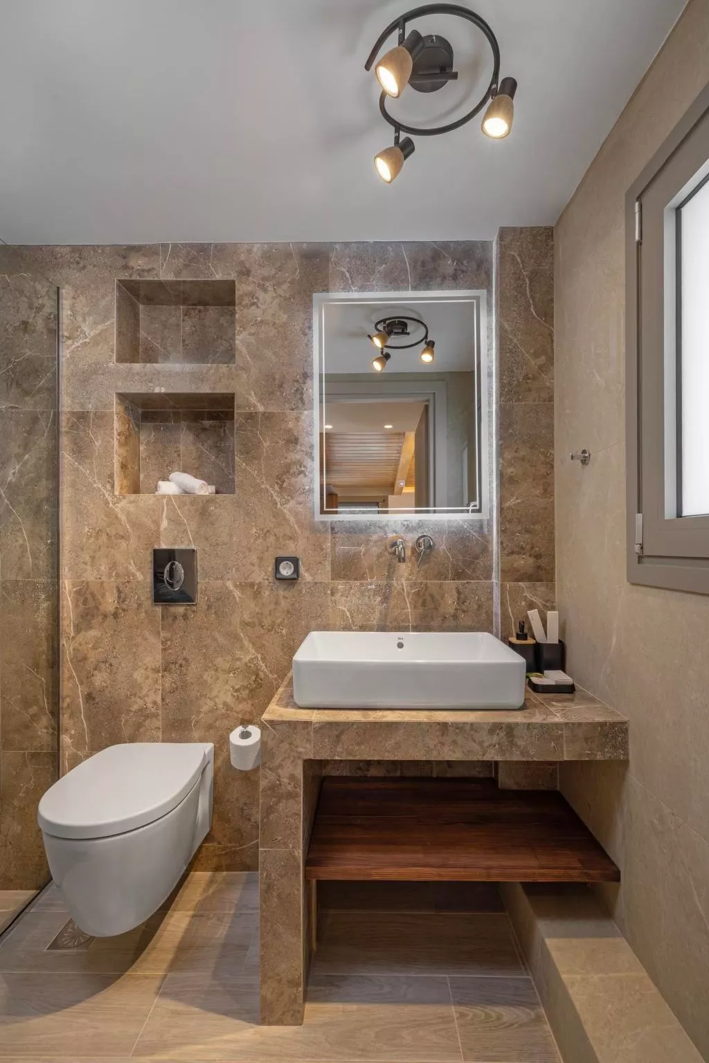 Ferienvilla "Arfna Villa B" mit privatem Pool-Image-tags.info