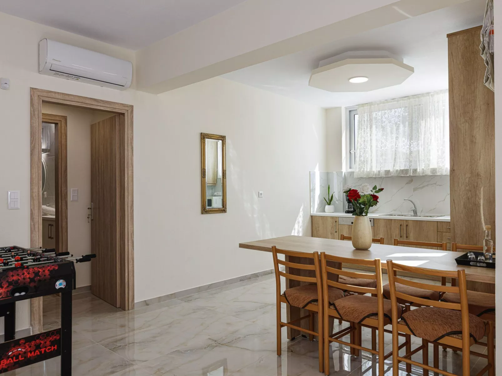 "Basilicata Gloria"-Binnen