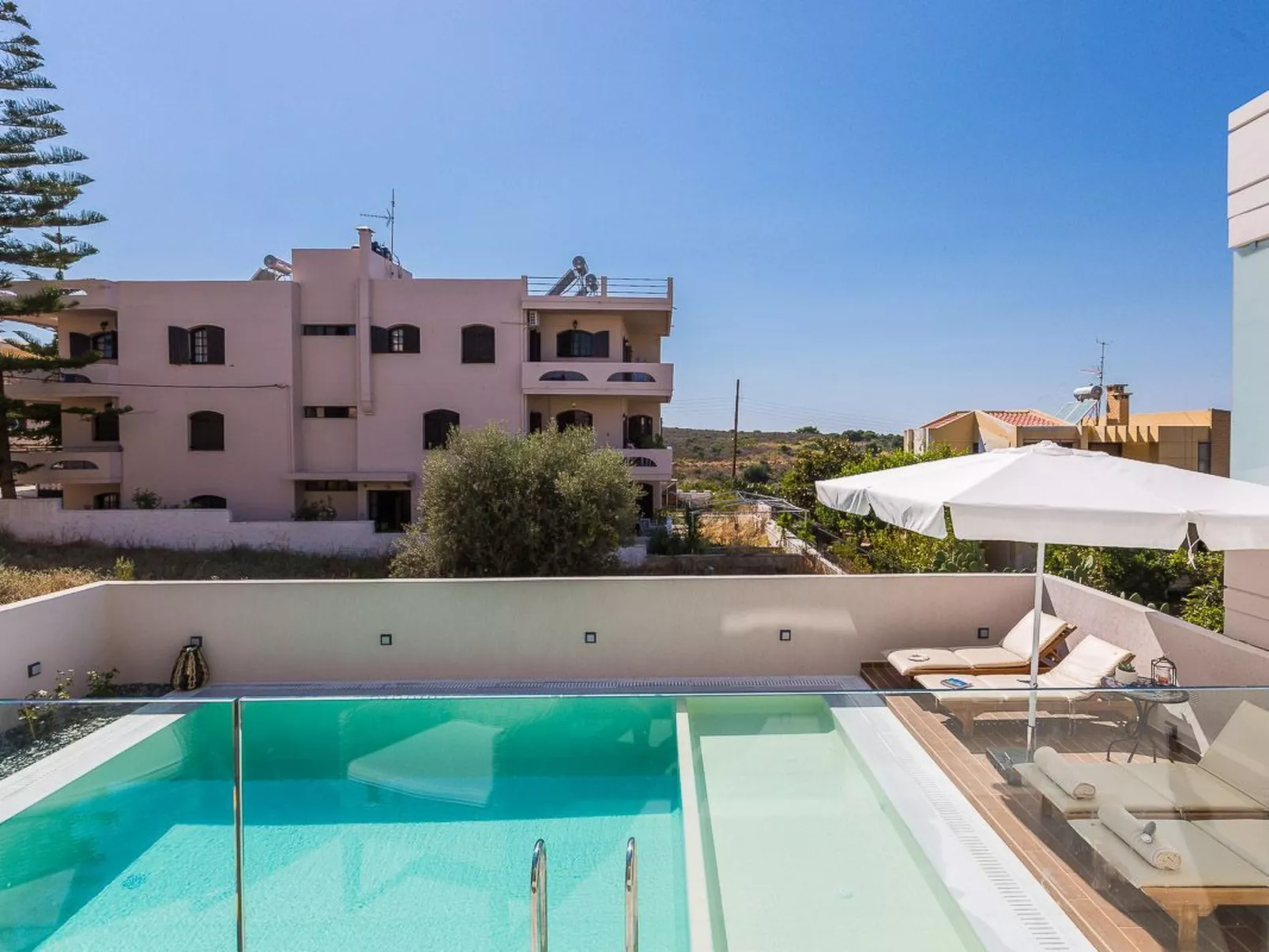 Villa Amelia I Kostenloser 8-Sitzer Mini-Van und Pool-Image-tags.info